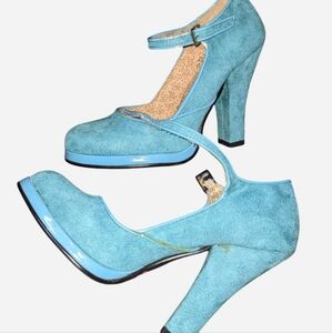90s VINTAGE blue suede turquoise pretty heels by SPLASH fashion footwear